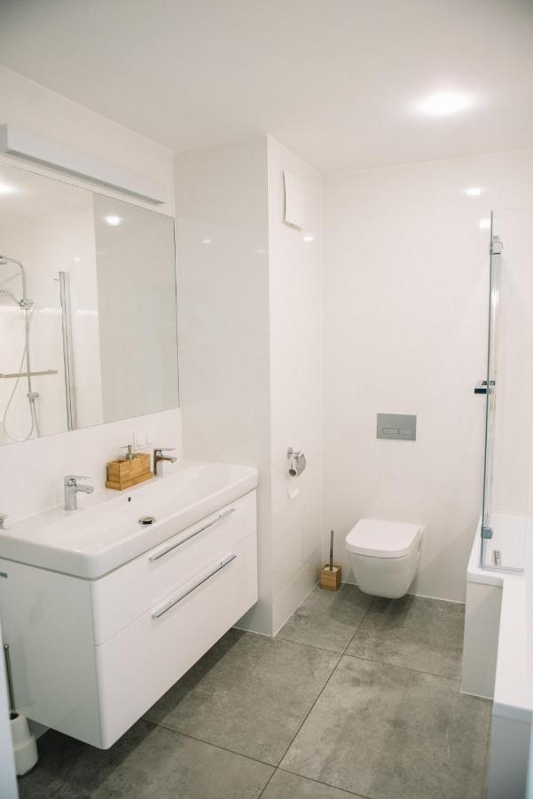 Apartament Bulgarska 60M2-3 Pokoje-Piekny Widok-13 Pietro 24H Check In 波兹南 外观 照片